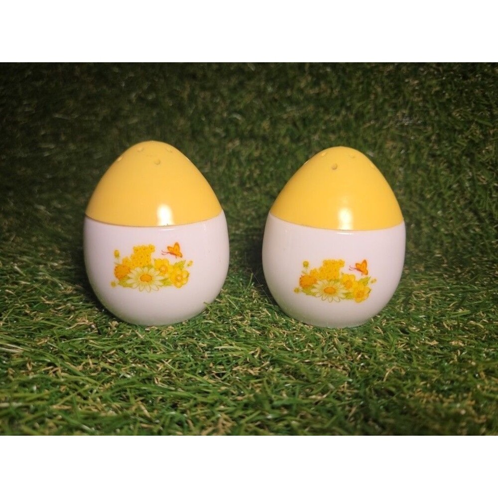 vintage Salt & Pepper Shakers White Milk glass Avon Buttercup Yellow Egg Shaped